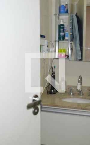 Apartamento à venda com 163m², 4 quartos e 2 vagasBanheiro da Suíte