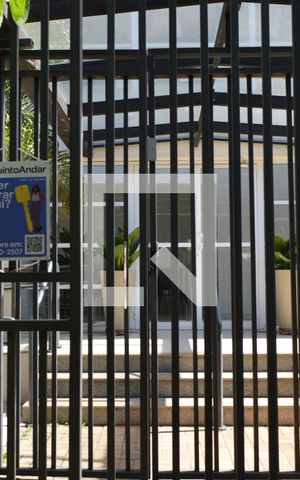 Apartamento à venda com 163m², 4 quartos e 2 vagasFachada e portaria