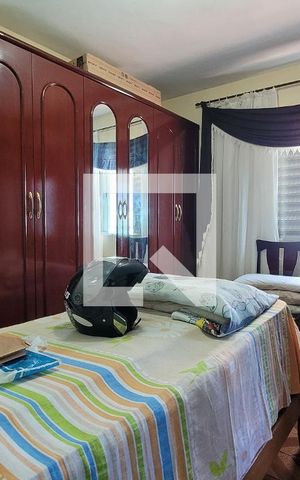 Casa à venda com 160m², 3 quartos e 4 vagas Casa à venda com 160m², 3 quartos e 4 vagasQuarto 3