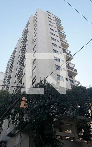 Apartamento à venda com 53m², 1 quarto e 1 vagaFachada