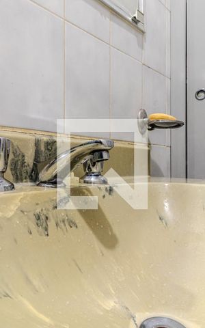 Apartamento à venda com 50m², 1 quarto e sem vagaBanheiro da Suíte