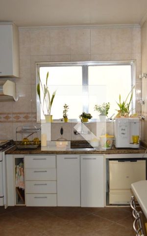 Apartamento à venda com 93m², 3 quartos e 2 vagasCozinha