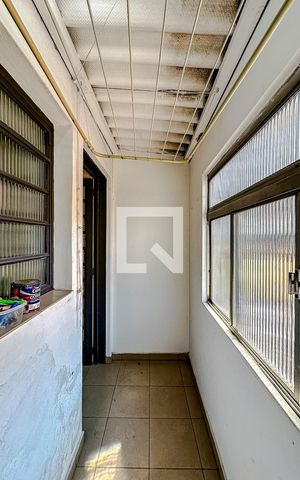 Casa para alugar com 80m², 2 quartos e 1 vagaÁrea de Serviço (Casa 2)
