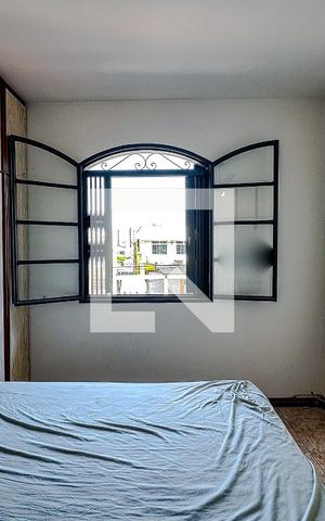 Casa para alugar com 80m², 2 quartos e 1 vagaQuarto 1 (Casa 2)