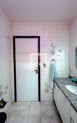 Casa para alugar com 80m², 2 quartos e 1 vagaBanheiro