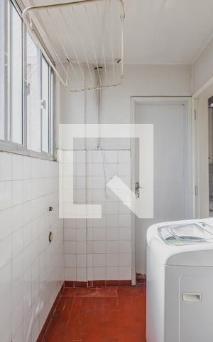 Apartamento à venda com 74m², 2 quartos e 1 vagaÁrea de Serviço
