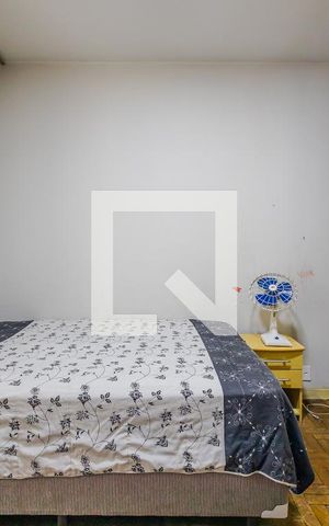 Apartamento à venda com 74m², 2 quartos e 1 vagaQuarto 2
