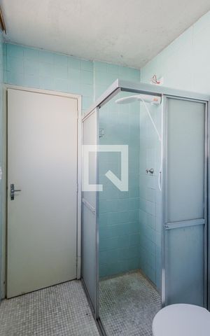 Apartamento à venda com 74m², 2 quartos e 1 vagaBanheiro
