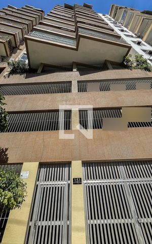 Apartamento à venda com 128m², 3 quartos e 2 vagasFachada