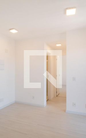 Apartamento à venda com 47m², 2 quartos e 1 vaga Apartamento à venda com 47m², 2 quartos e 1 vagaSala
