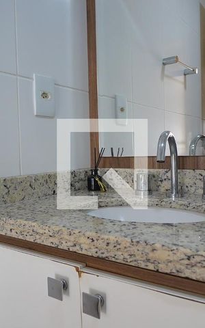 Apartamento para alugar com 78m², 2 quartos e 2 vagasBanheiro Corredor