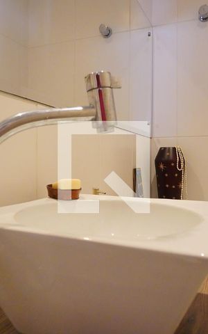 Apartamento para alugar com 78m², 2 quartos e 2 vagasLavabo