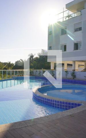 Apartamento para alugar com 78m², 2 quartos e 2 vagasÁrea comum - Piscina