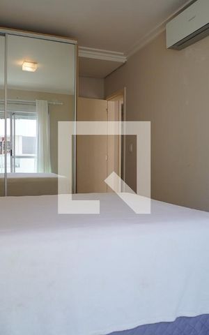 Apartamento para alugar com 78m², 2 quartos e 2 vagasQuarto Suíte