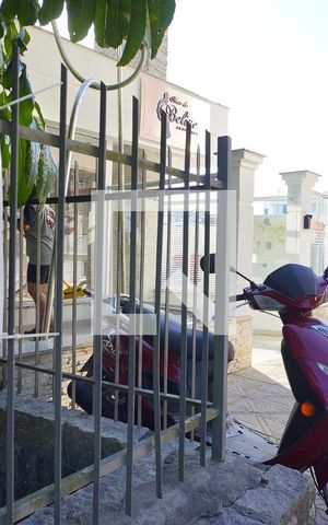 Apartamento para alugar com 78m², 2 quartos e 2 vagasFachada