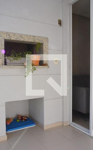 Apartamento para alugar com 78m², 2 quartos e 2 vagasVaranda
