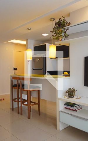 Apartamento para alugar com 78m², 2 quartos e 2 vagasSala