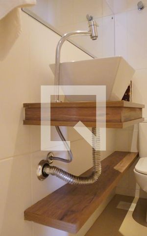 Apartamento para alugar com 78m², 2 quartos e 2 vagasLavabo
