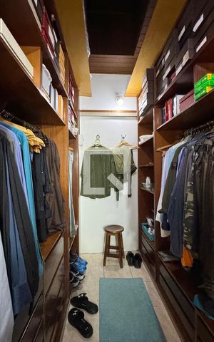 Casa de condomínio à venda com 400m², 5 quartos e 4 vagasBanheiro da Suíte 2