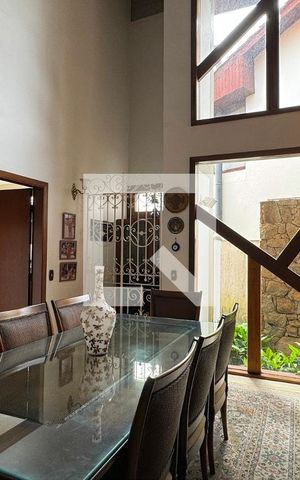 Casa de condomínio à venda com 400m², 5 quartos e 4 vagasSala de Jantar