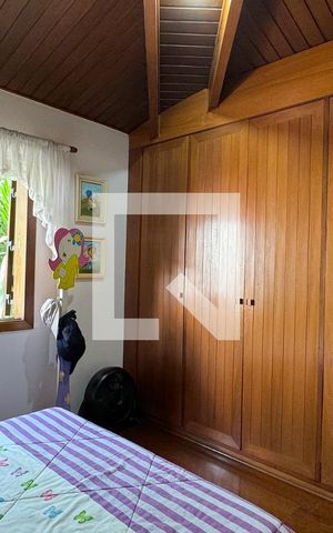 Casa de condomínio à venda com 400m², 5 quartos e 4 vagasSuíte 3