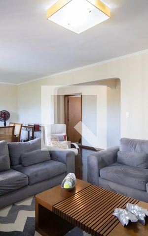 Apartamento à venda com 168m², 4 quartos e 2 vagas Apartamento à venda com 168m², 4 quartos e 2 vagasSala