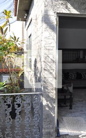 Casa à venda com 191m², 4 quartos e 3 vagasÁrea externa