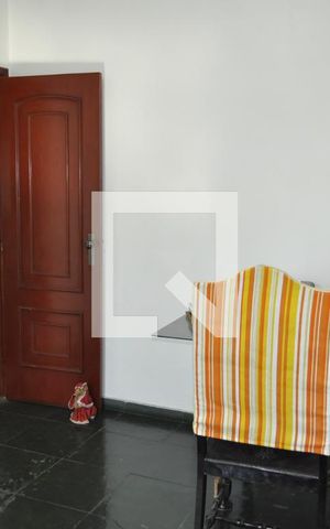 Casa à venda com 191m², 4 quartos e 3 vagasQuarto