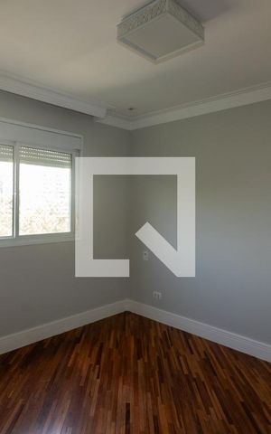 Apartamento à venda com 176m², 3 quartos e 3 vagas Apartamento à venda com 176m², 3 quartos e 3 vagasQuarto Suíte 3