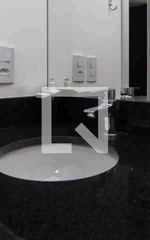 Apartamento para alugar com 22m², 1 quarto e sem vaga Apartamento para alugar com 22m², 1 quarto e sem vagaBanheiro