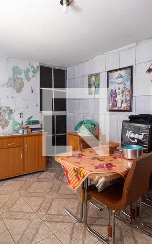 Casa à venda com 500m², 4 quartos e 5 vagas Casa à venda com 500m², 4 quartos e 5 vagasCozinha 3