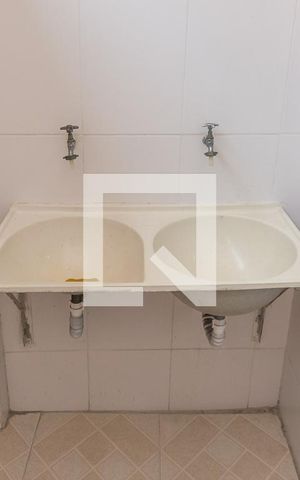 Casa à venda com 56m², 1 quarto e sem vaga Casa à venda com 56m², 1 quarto e sem vagaÁrea de Serviço