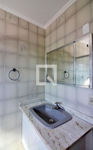 Apartamento para alugar com 130m², 2 quartos e 1 vagaBanheiro Social