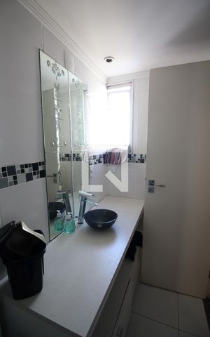 Apartamento à venda com 126m², 3 quartos e 2 vagas Apartamento à venda com 126m², 3 quartos e 2 vagasBanheiro da Suíte 1