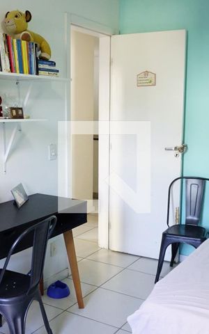 Casa de condomínio à venda com 155m², 4 quartos e 2 vagasQuarto 4