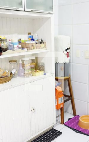 Casa de condomínio à venda com 155m², 4 quartos e 2 vagasCozinha