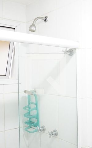 Casa de condomínio à venda com 155m², 4 quartos e 2 vagasBanheiro Empregada