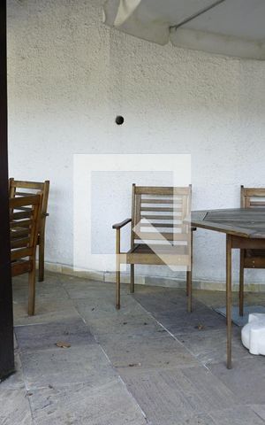 Casa de condomínio à venda com 155m², 4 quartos e 2 vagasÁrea comum