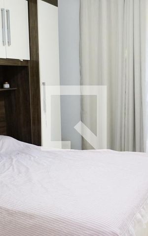 Casa de condomínio à venda com 155m², 4 quartos e 2 vagasQuarto 1 - Suite