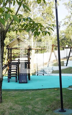 Casa de condomínio à venda com 155m², 4 quartos e 2 vagasÁrea comum - Playground