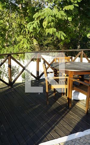 Casa de condomínio à venda com 155m², 4 quartos e 2 vagasÁrea comum - Churrasqueira