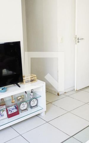 Casa de condomínio à venda com 155m², 4 quartos e 2 vagasSala