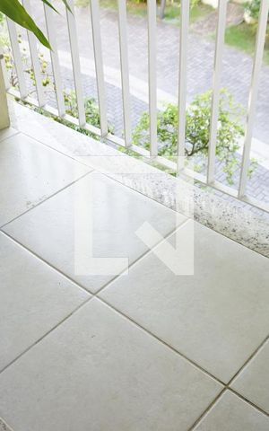 Casa de condomínio à venda com 155m², 4 quartos e 2 vagasVaranda - Quarto 1 - Suite