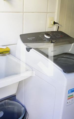 Casa de condomínio à venda com 155m², 4 quartos e 2 vagasArea de Serviço