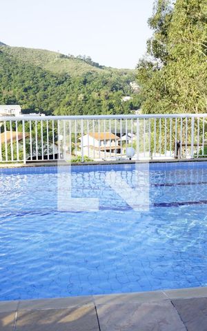Casa de condomínio à venda com 155m², 4 quartos e 2 vagasÁrea comum - Piscina