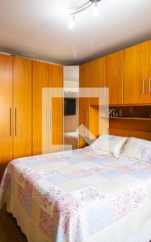 Casa à venda com 130m², 3 quartos e 2 vagas Casa à venda com 130m², 3 quartos e 2 vagasSuíte