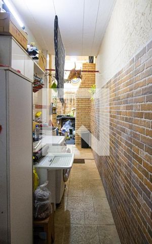 Casa à venda com 130m², 3 quartos e 2 vagas Casa à venda com 130m², 3 quartos e 2 vagasÁrea de Serviço