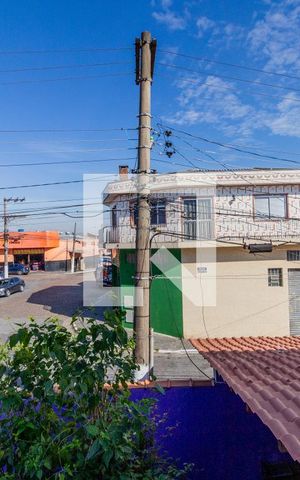 Casa à venda com 94m², 3 quartos e 3 vagas Casa à venda com 94m², 3 quartos e 3 vagasVista Varanda Suíte