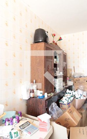 Casa à venda com 110m², 3 quartos e 5 vagasCopa