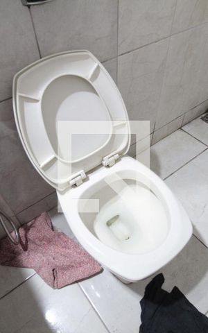 Casa à venda com 110m², 3 quartos e 5 vagasBanheiro Social
